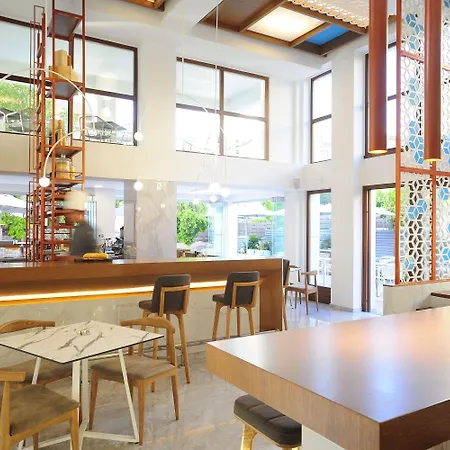 Atrium Ambiance Hotel